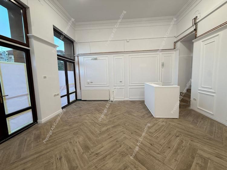 Spațiu comercial, de 45 mp, în Sinaia