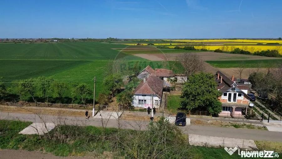 Casă cu 3 camere cu Teren 5000 Mp în Craidorolț