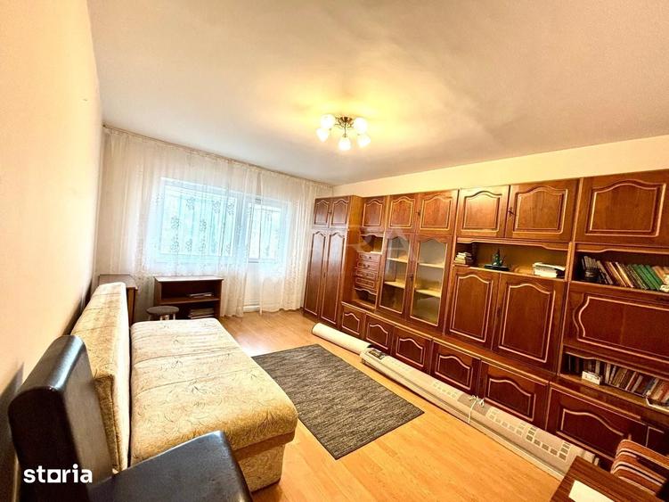 Apartament cu 4 camere decomandat în Mănăștur — fotografia 2