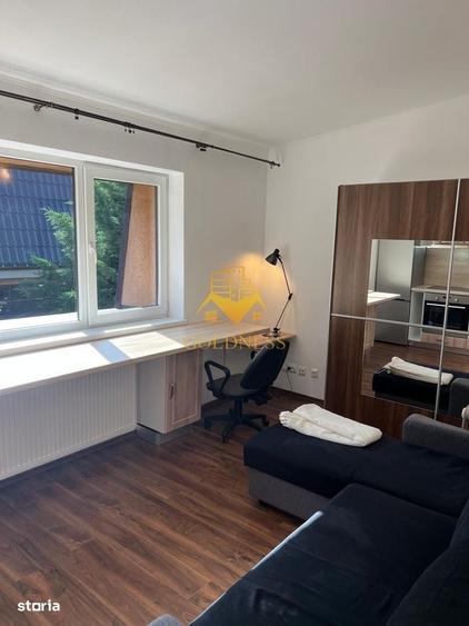 Apartament cu 3 camere în Hașdeu