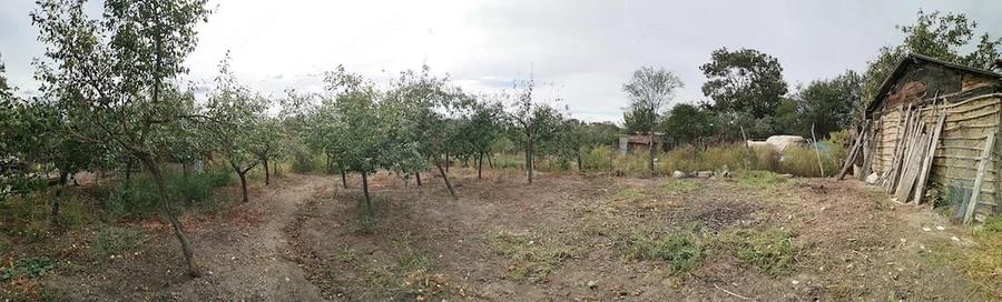 Casă cu 3 camere cu Teren 1133 Mp în Văleni