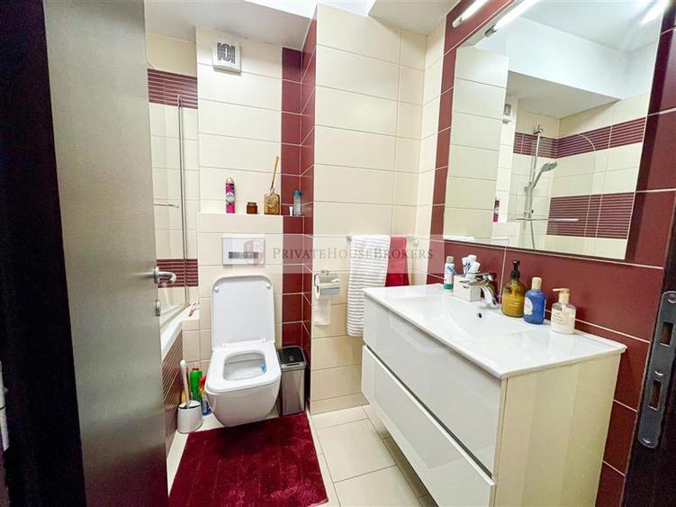 Apartament cu 2 camere semidecomandat, mobilat în Băneasa