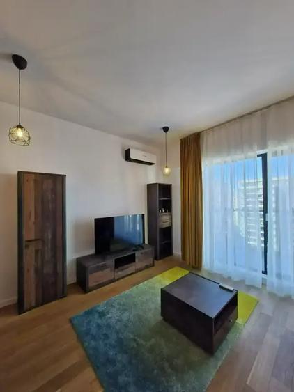 Apartament cu 2 camere semidecomandat, mobilat în Timpuri Noi