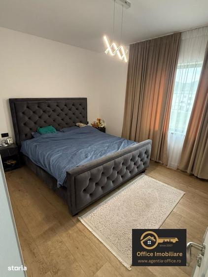 Apartament cu 3 camere semidecomandat în Central