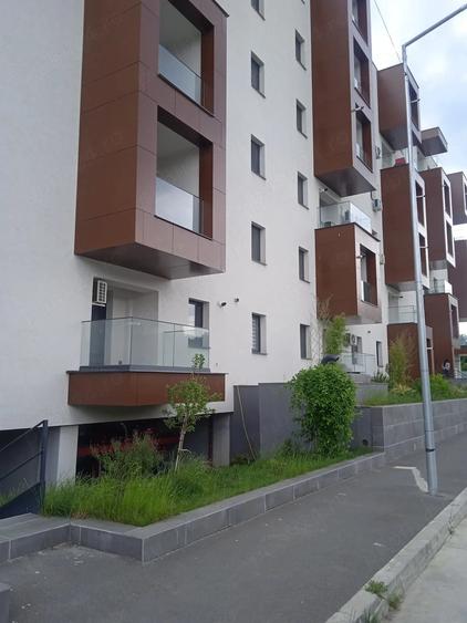 Inchiriez garsoniera pe str. Cremenita, bloc nou - raul Colentina - 3