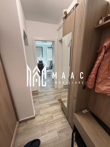 Apartament cu 2 camere semidecomandat, mobilat în Șelimbăr