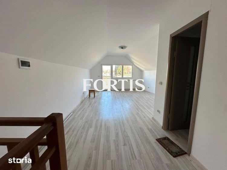 Casa de vanzare 2 camere in Fagaras, zona Ioan Senchea - 1