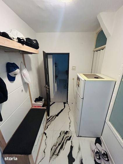 Apartament cu 2 camere semidecomandat în Nufărul