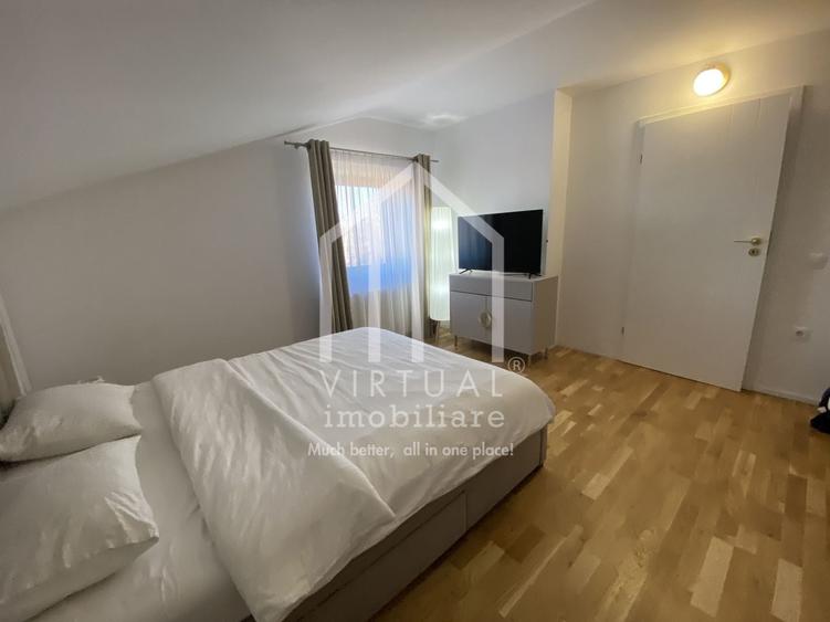 Duplex cu 10 camere cu Canalizare în Central