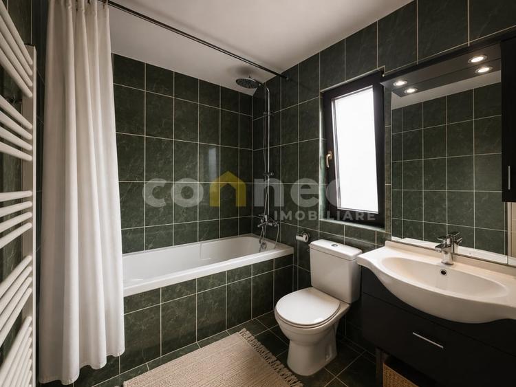 Duplex cu 5 camere cu Canalizare în Florești