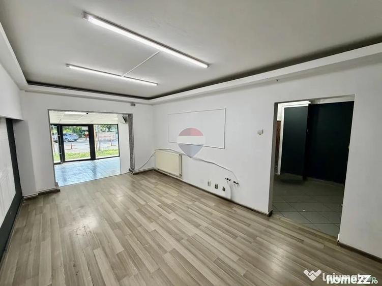 Spațiu comercial, de 61 mp, în Central
