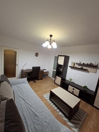 Apartament cu 2 camere circular în Drumul Taberei