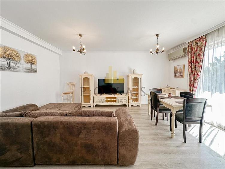 Apartament cu 3 camere decomandat, mobilat în Iancu Nicolae