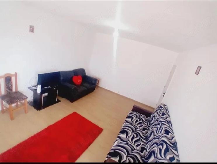 Apartament cu 2 camere decomandat în Mătăsari