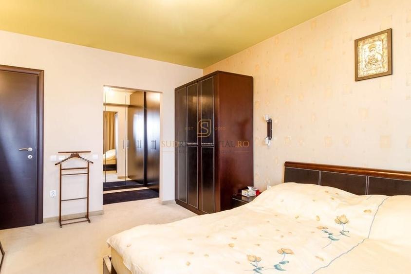 Apartament cu 5 camere decomandat, mobilat în Apărătorii Patriei