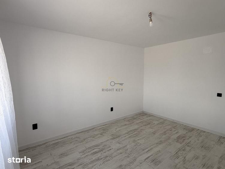 Casă cu 3 camere cu Teren 250 Mp în Clinceni