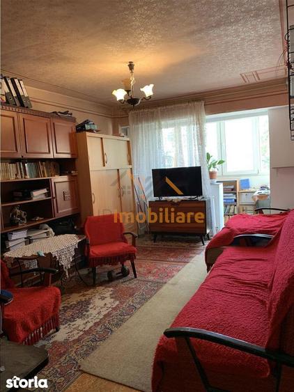 Apartament cu 2 camere decomandat în Iosia