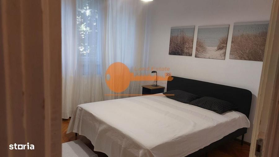Apartament cu 2 camere semidecomandat în 1 Mai