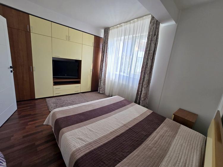 Apartament cu 2 camere semidecomandat în Bună Ziua