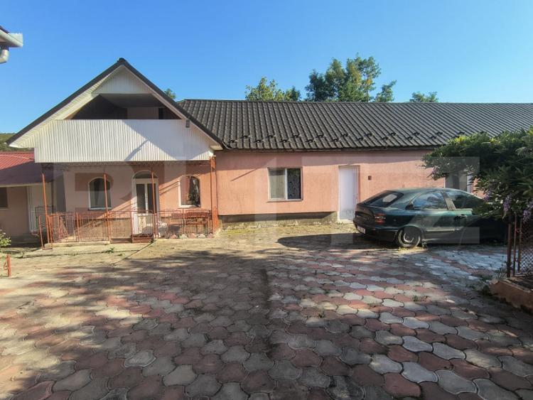 Casă cu 5 camere cu Teren 1325 Mp în Central