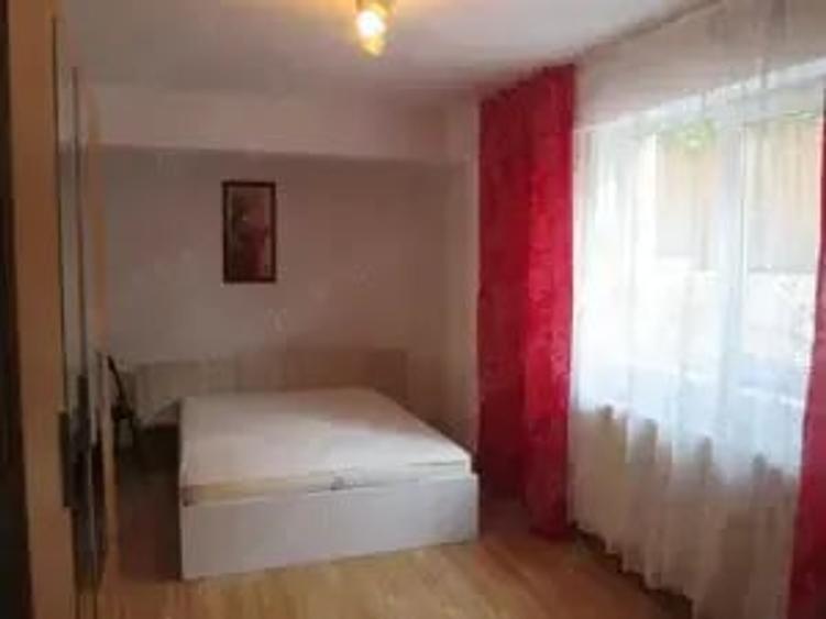 Apartament cu 2 camere decomandat în Între Lacuri