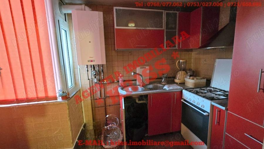 Apartament cu 4 camere decomandat în Găvana