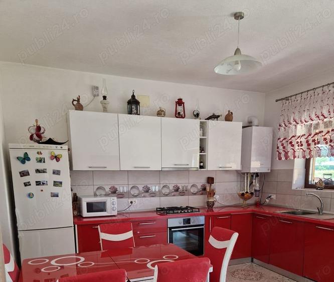 Casă cu 4 camere cu Teren 576 Mp în Șag
