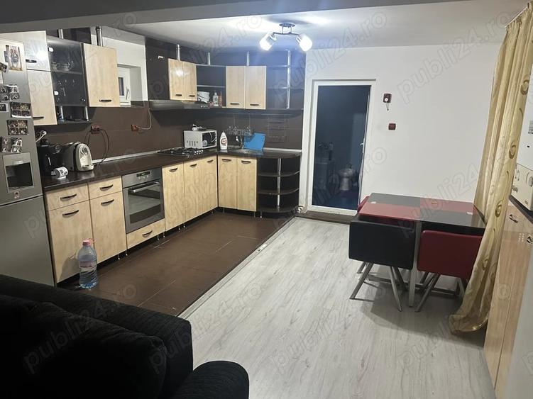 Casă cu 3 camere cu Teren 650 Mp în Central