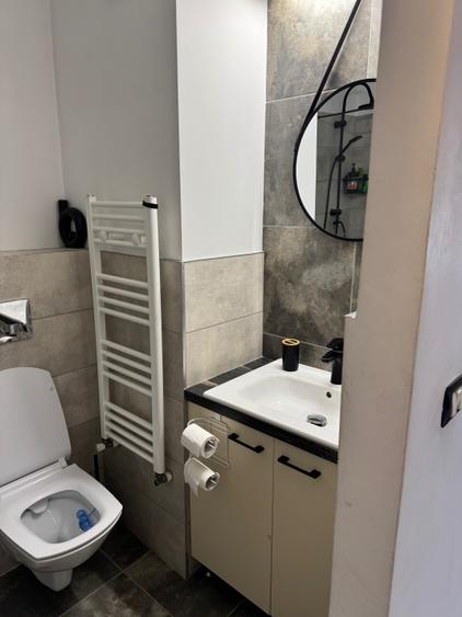 Garsonieră decomandată în Răcădău