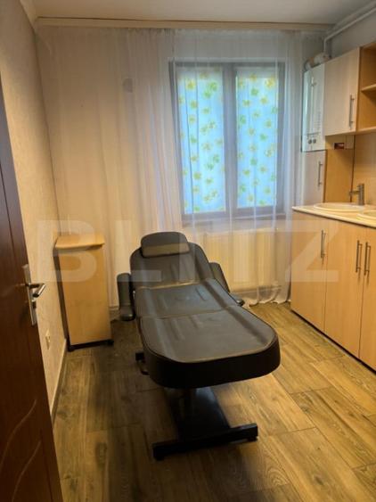 Apartament cu 2 camere semidecomandat în 7 Noiembrie