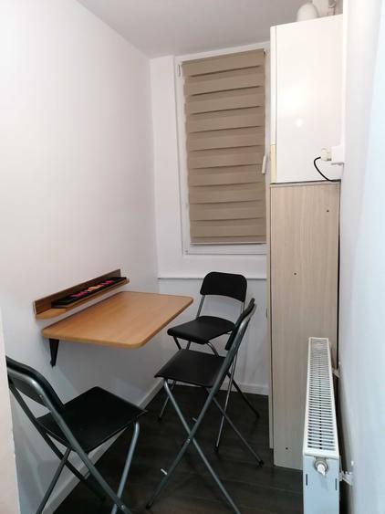 Garsonieră decomandată în Ștrand