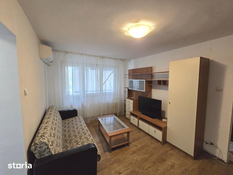 Apartament cu 2 camere decomandat în Crângași