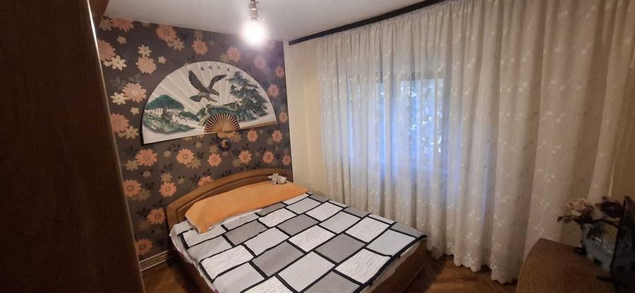 Apartament cu 3 camere decomandat în Gării