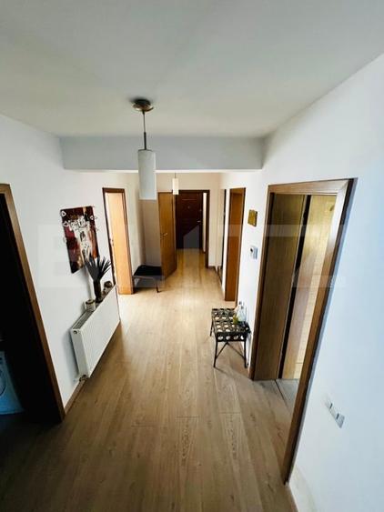 Casă individuală cu 5 camere cu Teren 237 Mp în Florești