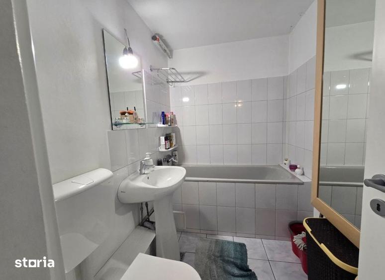 Apartament cu 3 camere, mobilat în Cug