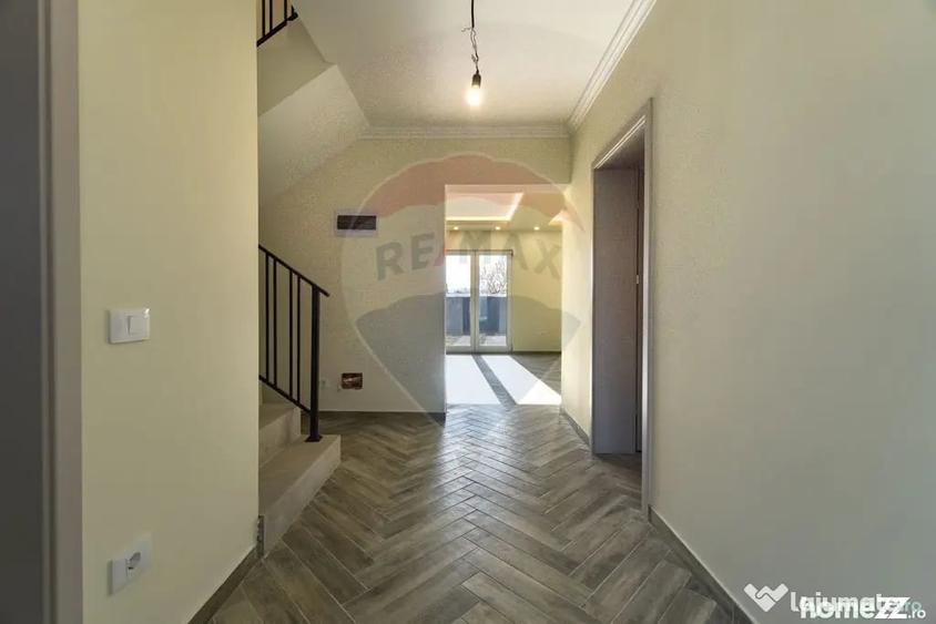 Casă cu 5 camere cu Teren 317 Mp în Tărlungeni
