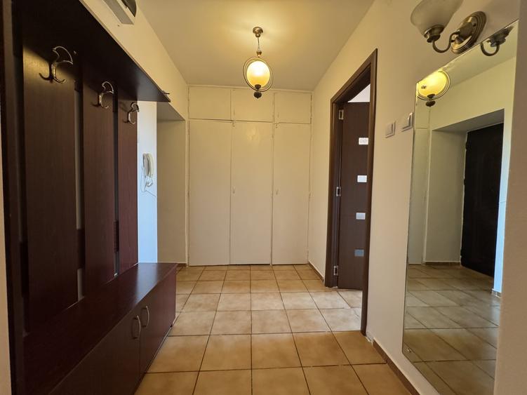Apartament cu 2 camere decomandat, mobilat în Timpuri Noi