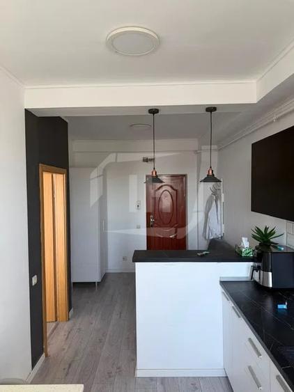 Apartament cu 2 camere semidecomandat, mobilat în Iris