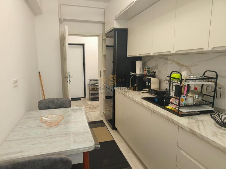 Apartament cu 2 camere decomandat, mobilat în Metalurgiei