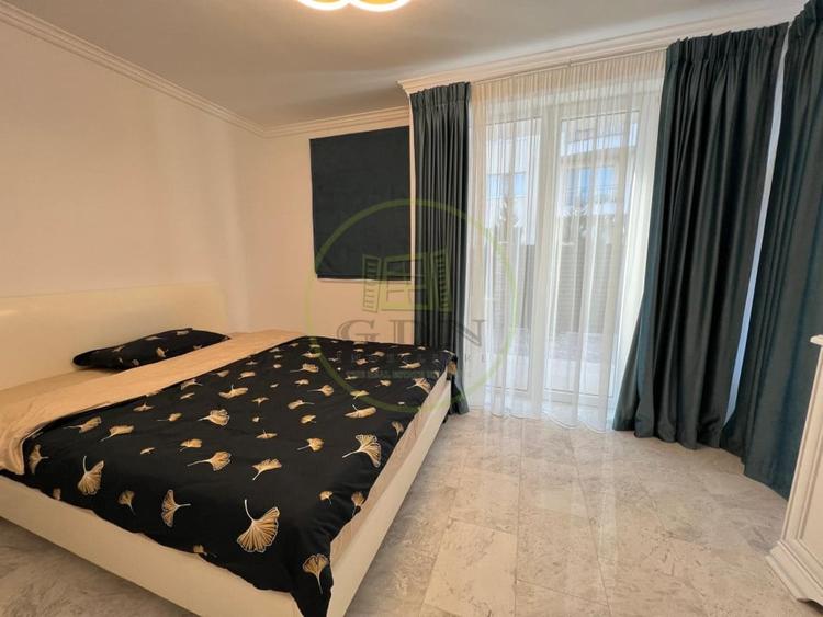 Duplex cu 4 camere cu Canalizare în Florești