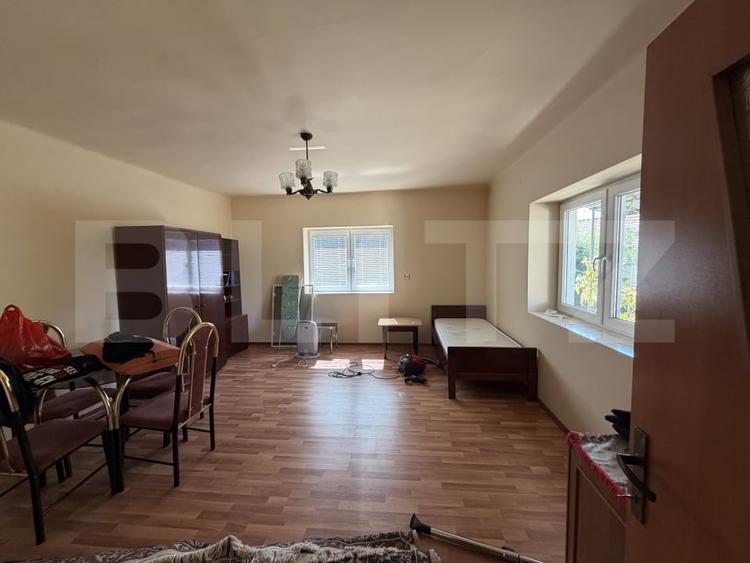 Casă individuală cu 4 camere cu Canalizare în Gârceiu