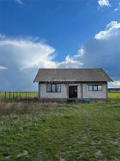Casă cu Teren 4600 Mp în Miersig