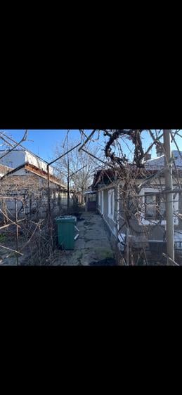 Casă individuală cu 3 camere cu Canalizare în Străulești