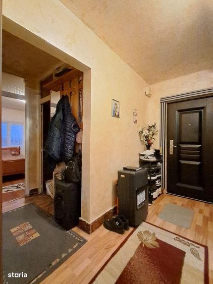 Apartament cu 3 camere decomandat, mobilat în Apahida