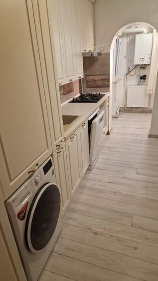 Vând apartament 3 camere, decomandat, in Iasi, Galata 1 (str.Vamasoaia) - 1