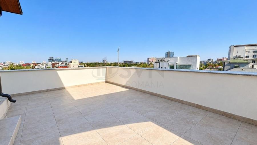 Apartament cu 4 camere decomandat în Dorobanți