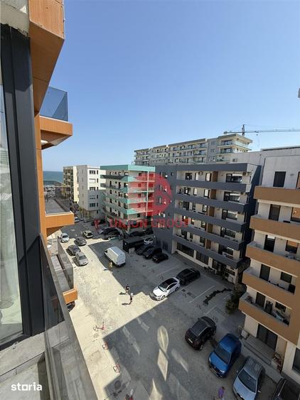 Apartament cu 5 camere decomandat în Central