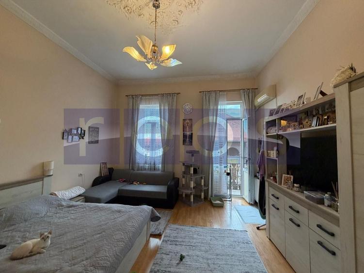 Apartament cu 5 camere, mobilat în Calea Victoriei