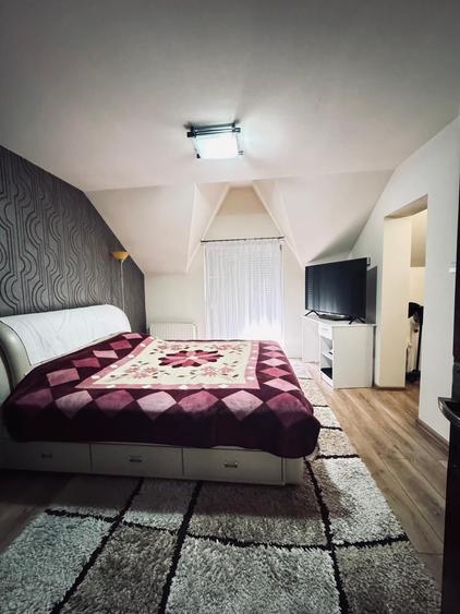 Casă individuală cu 5 camere cu Canalizare în Fratelia