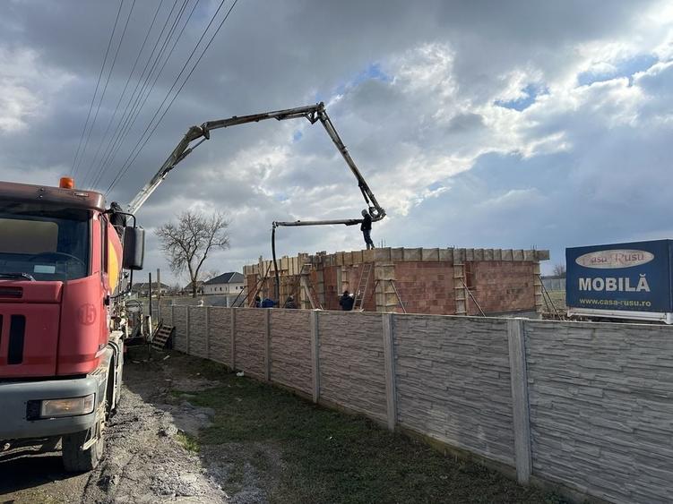 Casă cu 3 camere în Central
